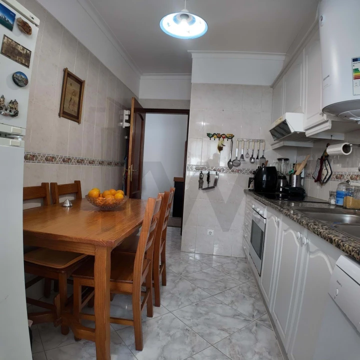 Apartamento T2 para Venda em Albufeira e Olhos de Água Foto 7