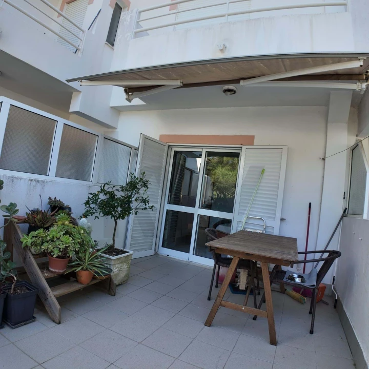 Apartamento T2 para Venda em Albufeira e Olhos de Água Foto 9