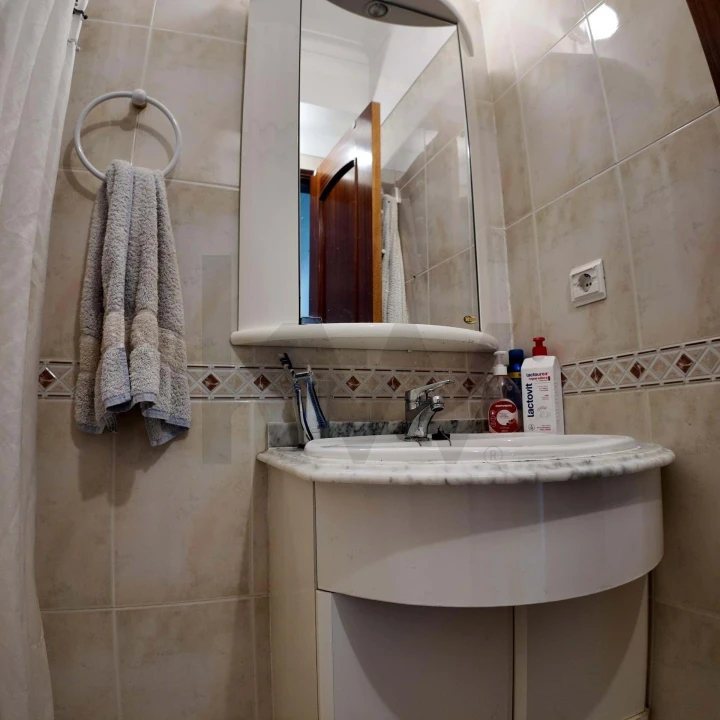 Apartamento T2 para Venda em Albufeira e Olhos de Água Foto 11