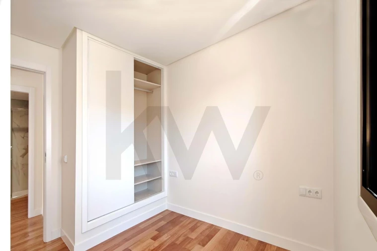 Apartamento T2 para Venda em Albufeira e Olhos de Água Foto 14