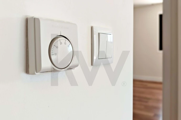 Apartamento T2 para Venda em Albufeira e Olhos de Água Foto 9