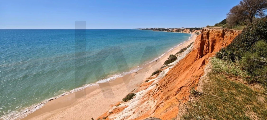 Apartamento T2 para Venda em Albufeira e Olhos de Água Foto 23