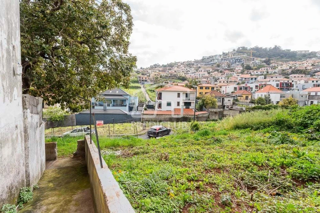 Moradia T2 para Venda em Santo Antonio Foto 18