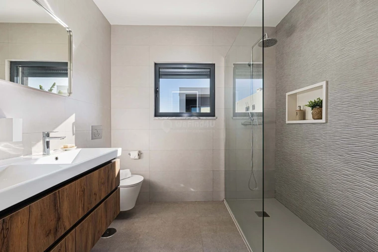 Moradia T3 para Venda em Caparica e Trafaria Foto 28