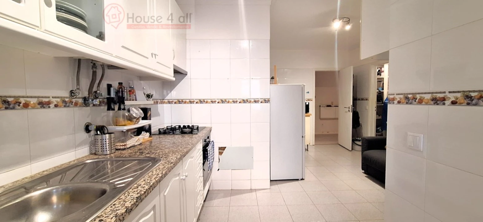 Apartamento T2 para Venda em Caldas da Rainha - Santo Onofre e Serra do Bouro Foto 2