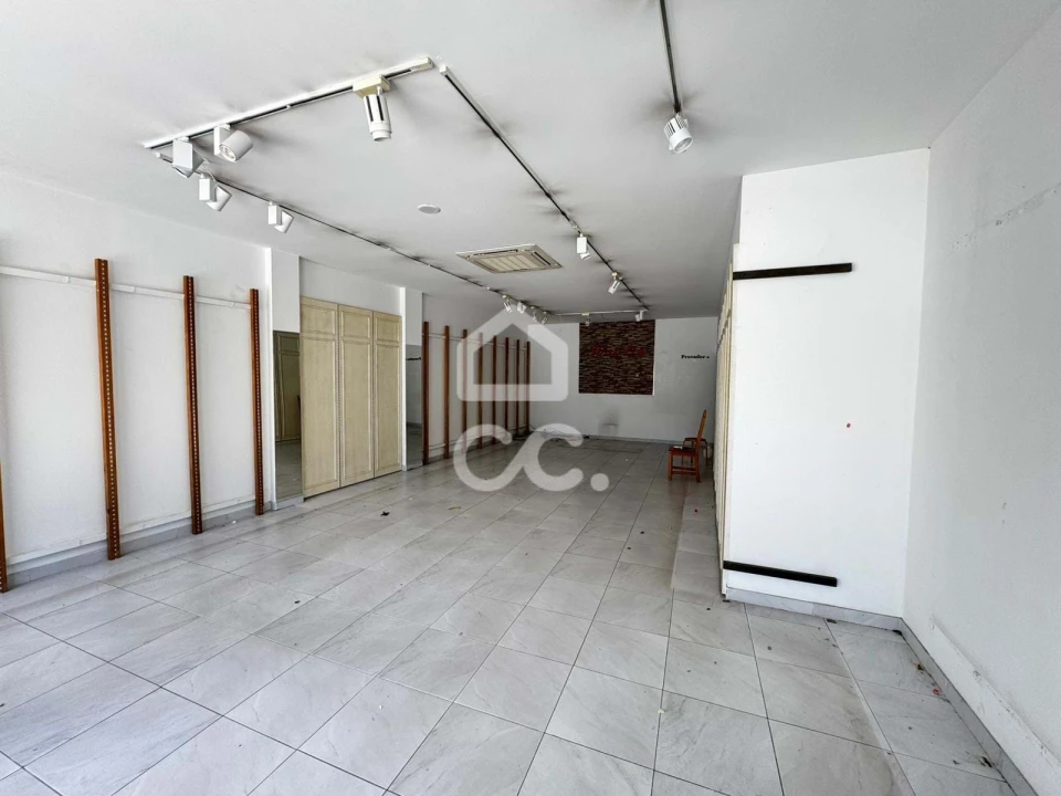 Negócio para Venda em Loures Foto 4