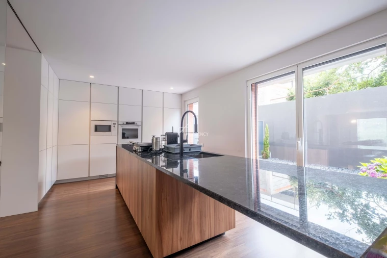 Moradia T3 para Venda em Foz do Sousa e Covelo Foto 6