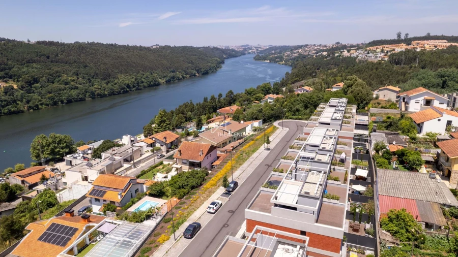 Moradia T3 para Venda em Foz do Sousa e Covelo
