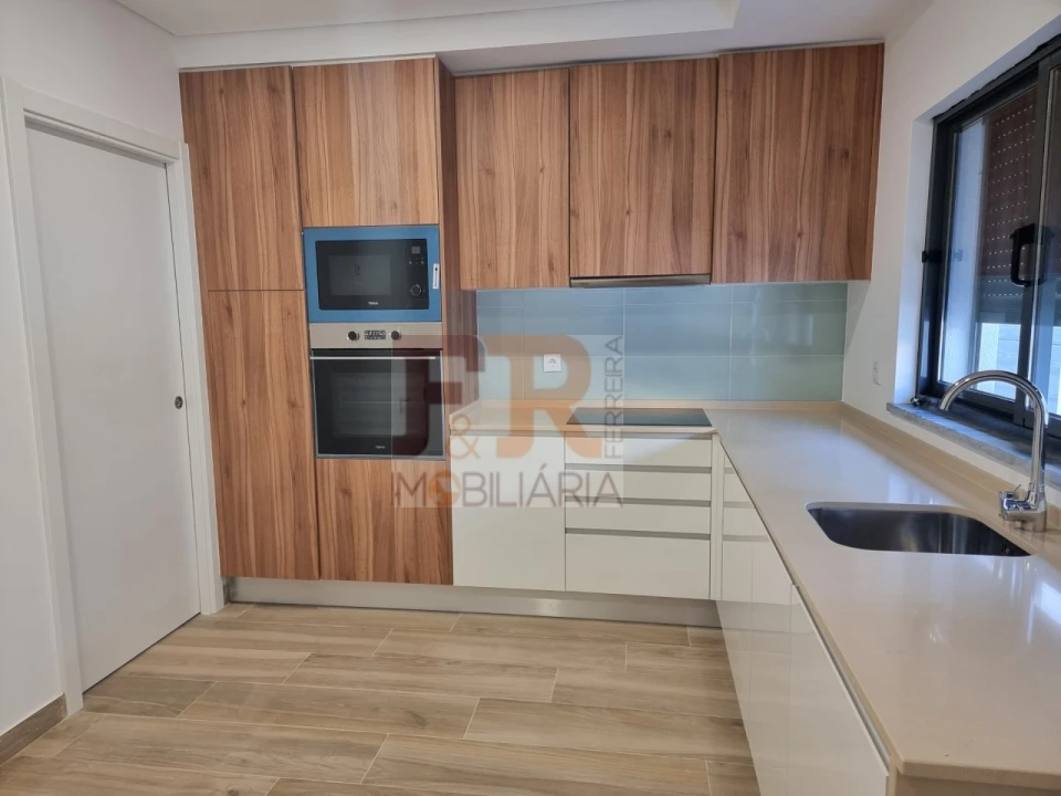Moradia T3 para Venda em Quinta do Conde Foto 19