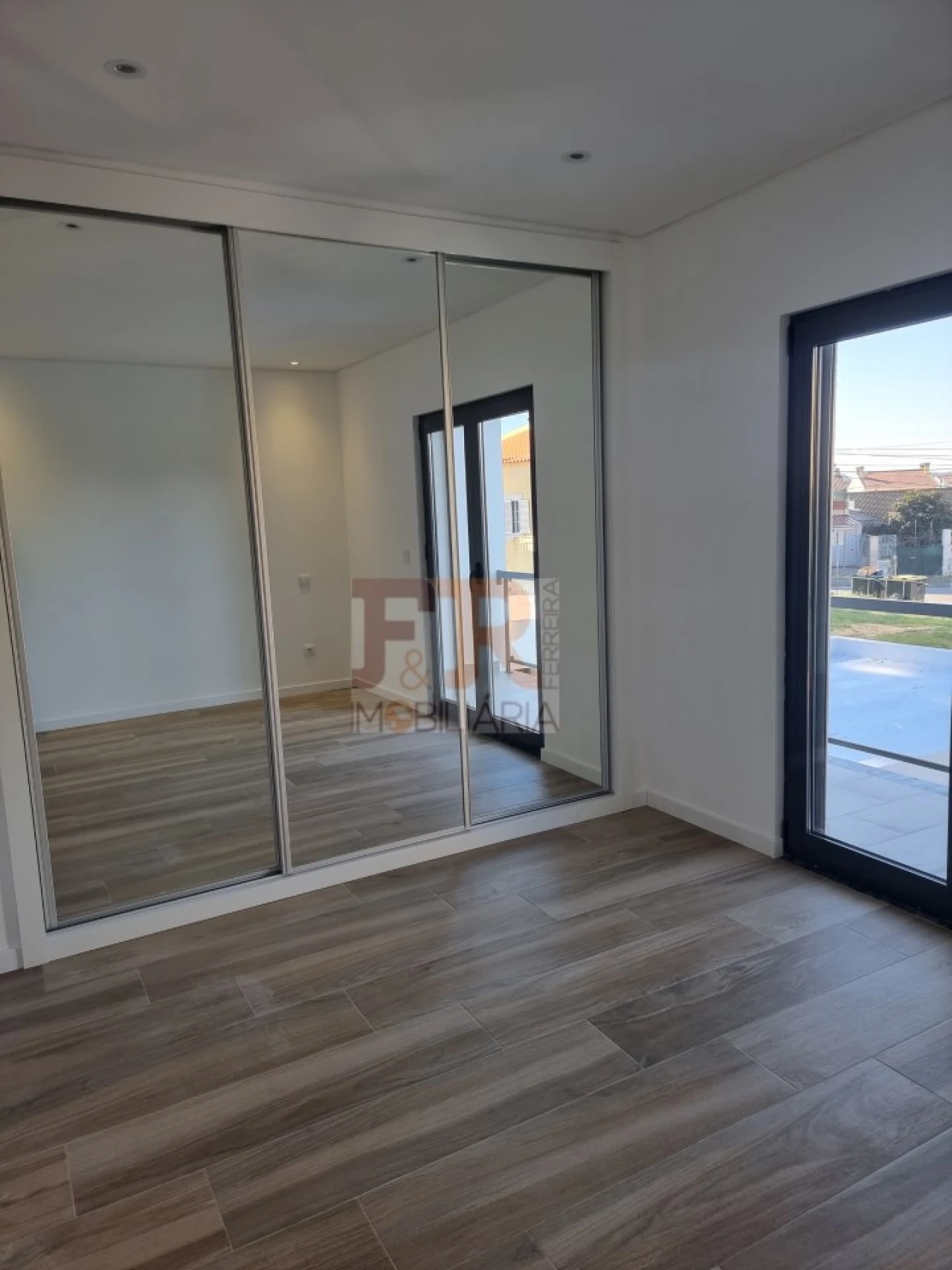 Moradia T3 para Venda em Quinta do Conde Foto 25