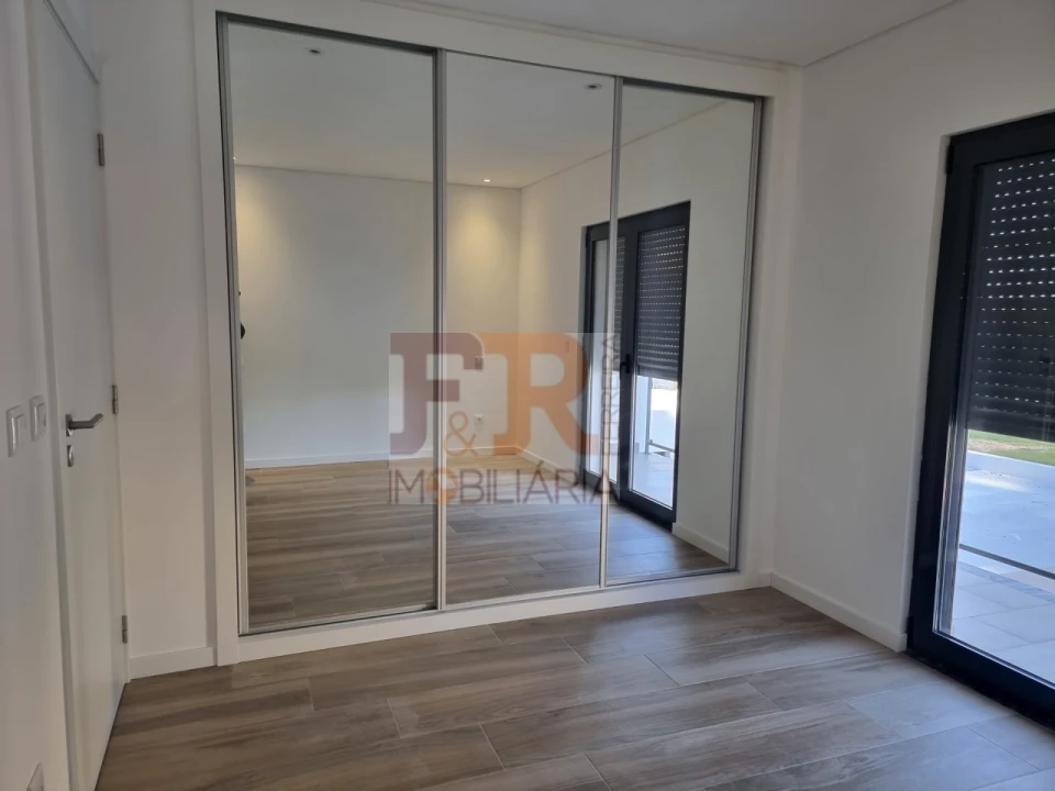 Moradia T3 para Venda em Quinta do Conde Foto 26