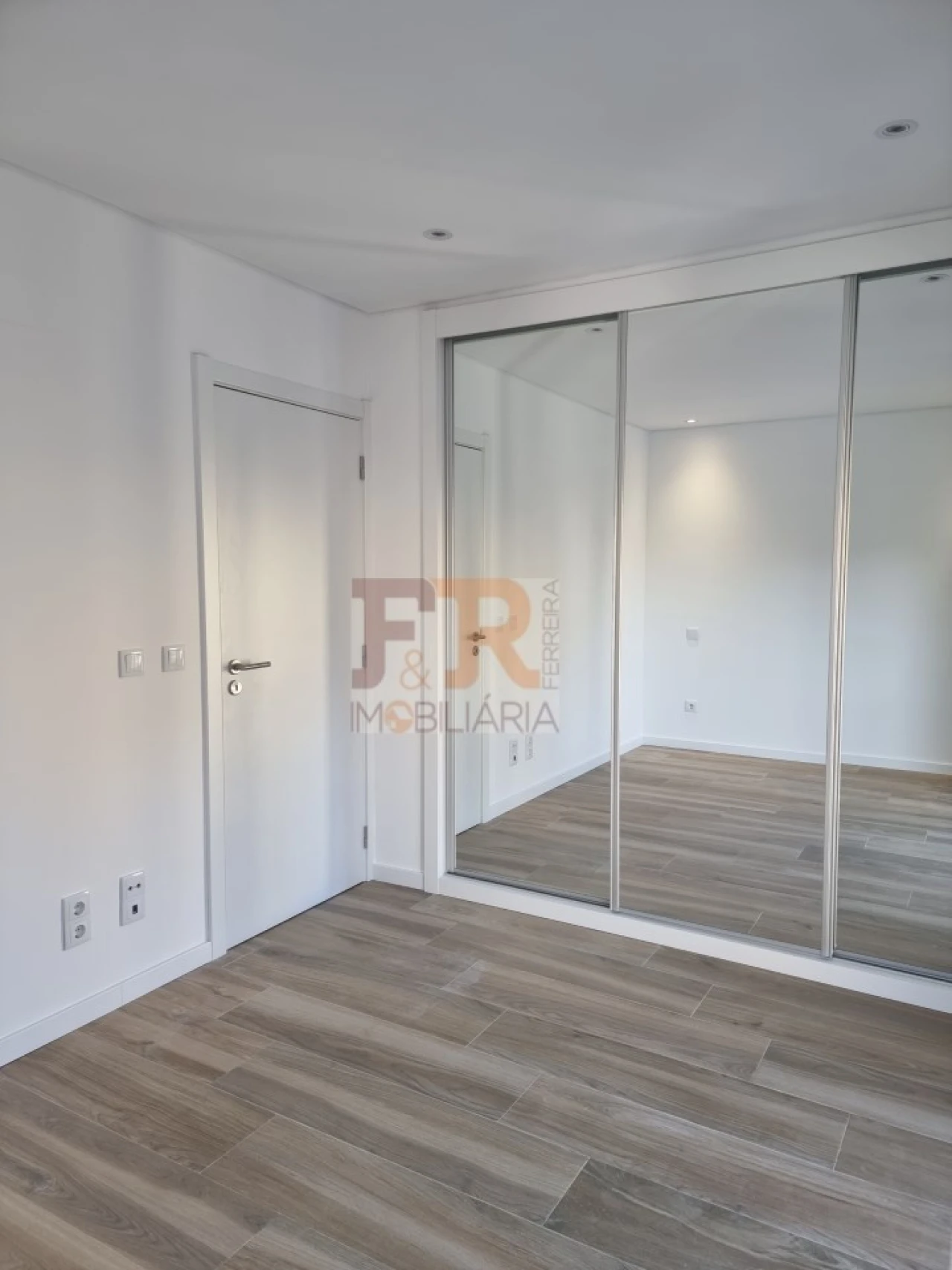 Moradia T3 para Venda em Quinta do Conde Foto 29