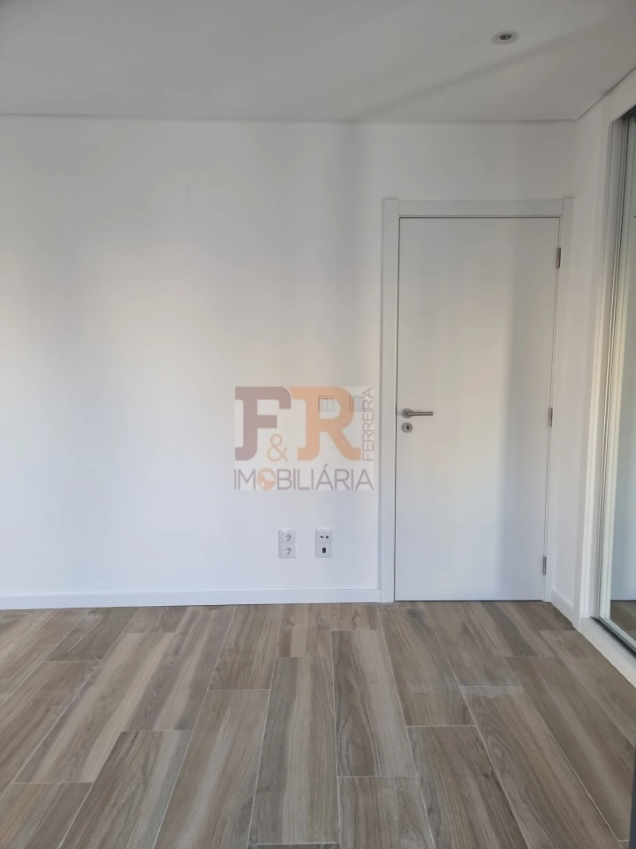 Moradia T3 para Venda em Quinta do Conde Foto 31