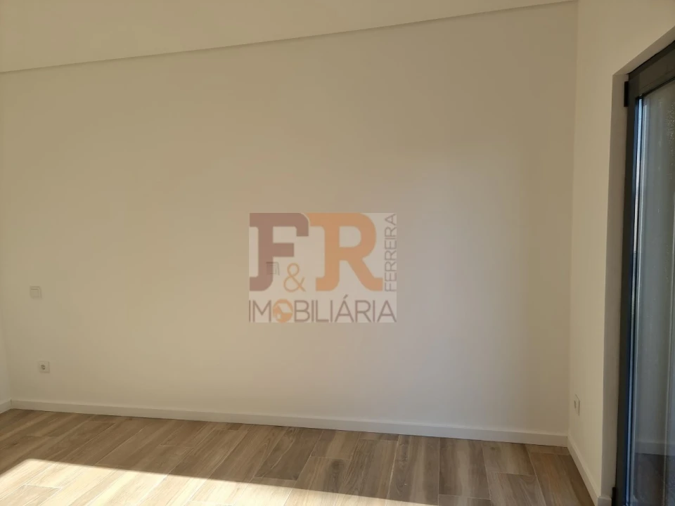 Moradia T3 para Venda em Quinta do Conde Foto 44