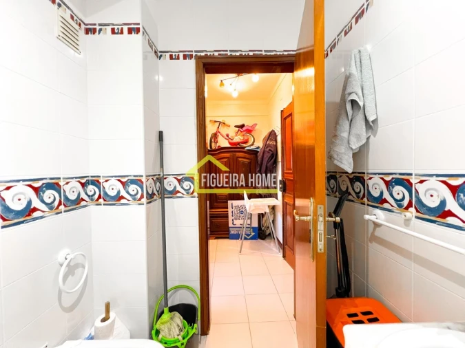 Apartamento T1 para Venda em Buarcos Foto 8