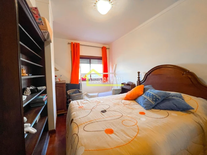 Apartamento T1 para Venda em Buarcos Foto 11