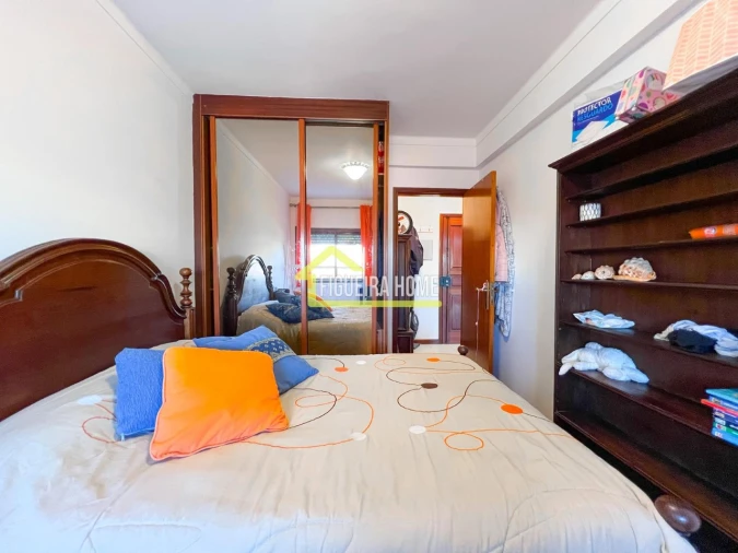 Apartamento T1 para Venda em Buarcos Foto 13