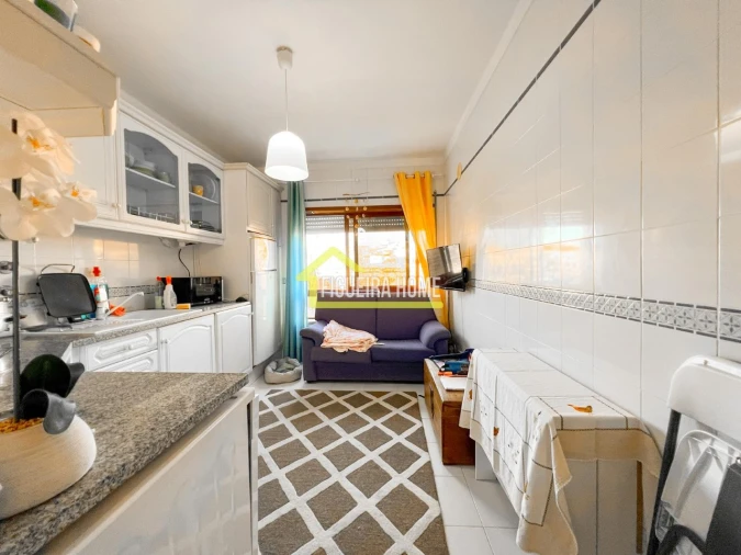 Apartamento T1 para Venda em Buarcos Foto 17