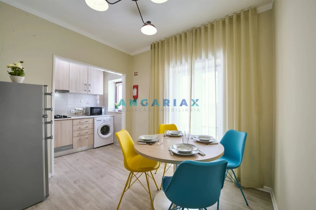 Prédio para Venda em Leiria, Pousos, Barreira e Cortes Foto 1