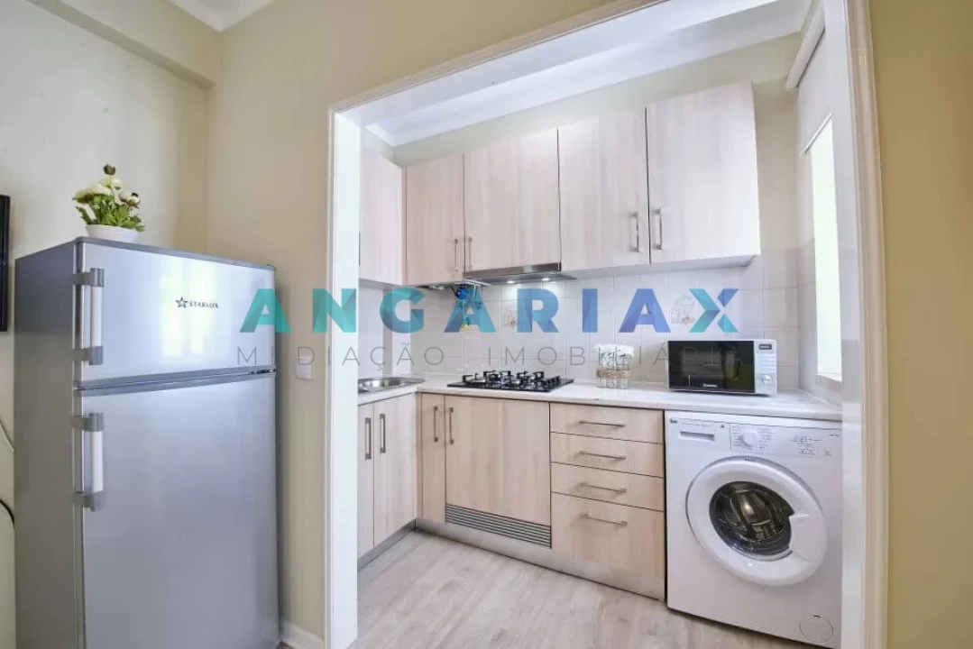 Prédio para Venda em Leiria, Pousos, Barreira e Cortes Foto 2