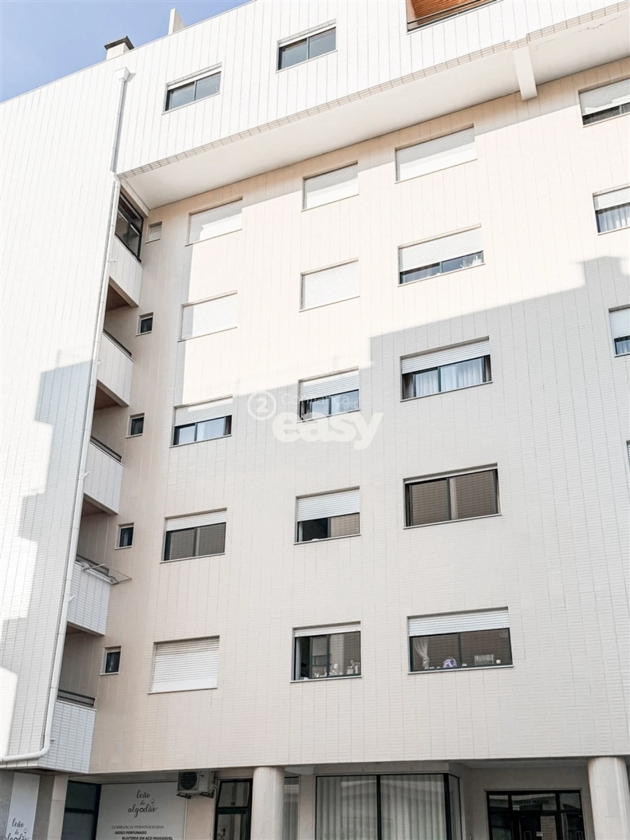 Apartamento T3 para Venda em Arcozelo Foto 27