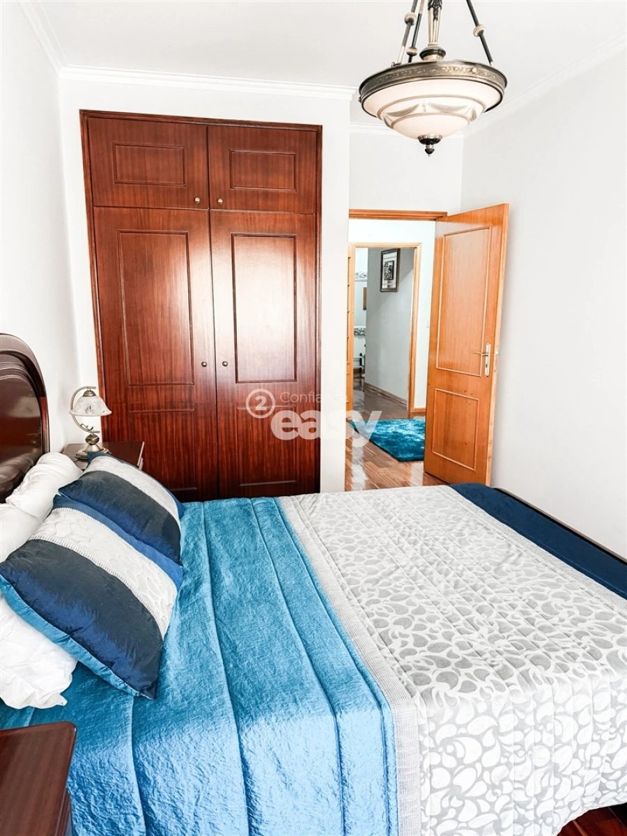 Apartamento T3 para Venda em Arcozelo Foto 17