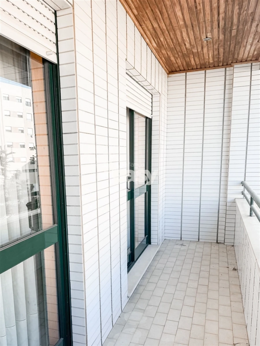 Apartamento T3 para Venda em Arcozelo Foto 10