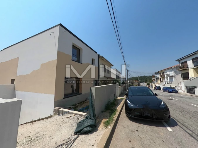 Moradia T3 para Venda em Gondomar (São Cosme), Valbom e Jovim Foto 57