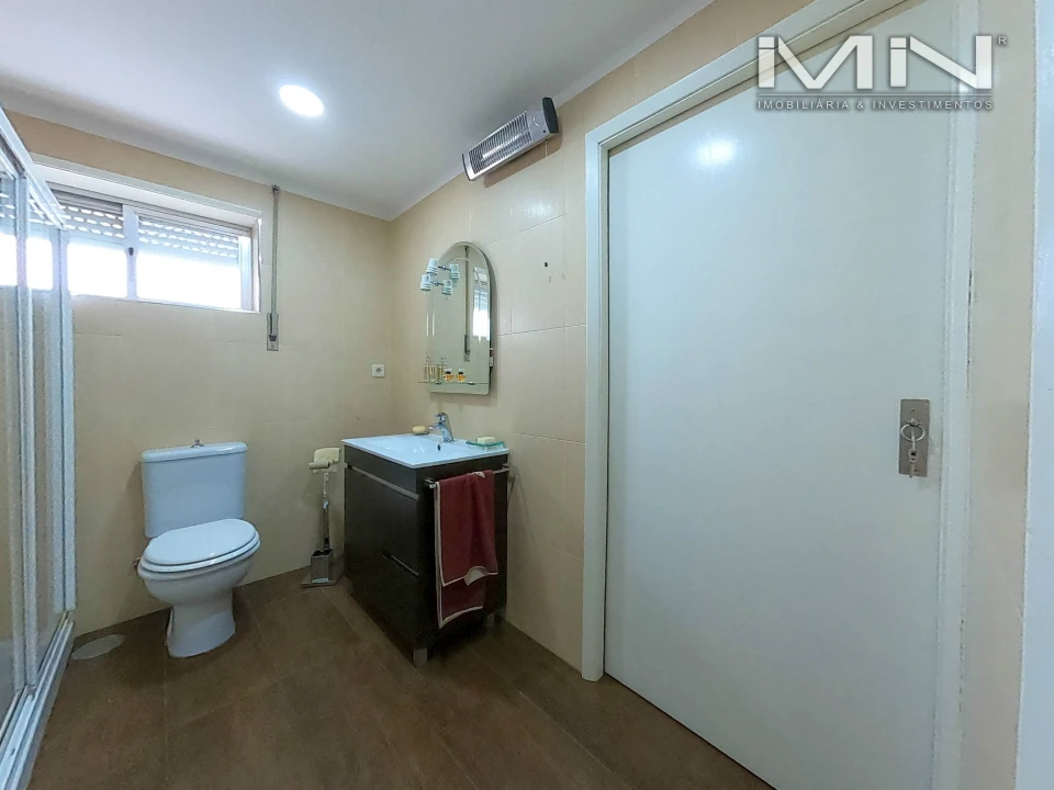 Quarto para Arrendamento em Gondomar (São Cosme), Valbom e Jovim Foto 29