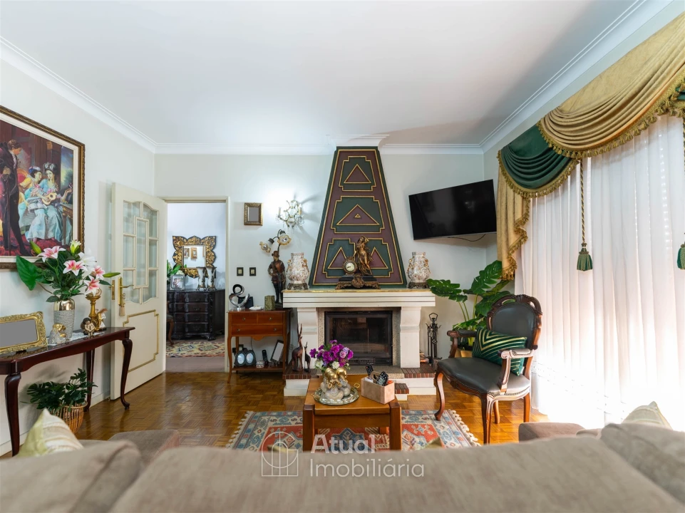 Moradia T4 para Arrendamento em Caldas de Vizela (São Miguel e São João) Foto 9