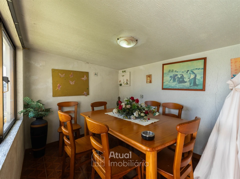 Moradia T4 para Arrendamento em Caldas de Vizela (São Miguel e São João) Foto 38