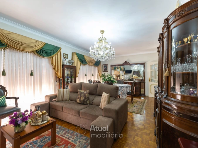 Moradia T4 para Arrendamento em Caldas de Vizela (São Miguel e São João) Foto 8