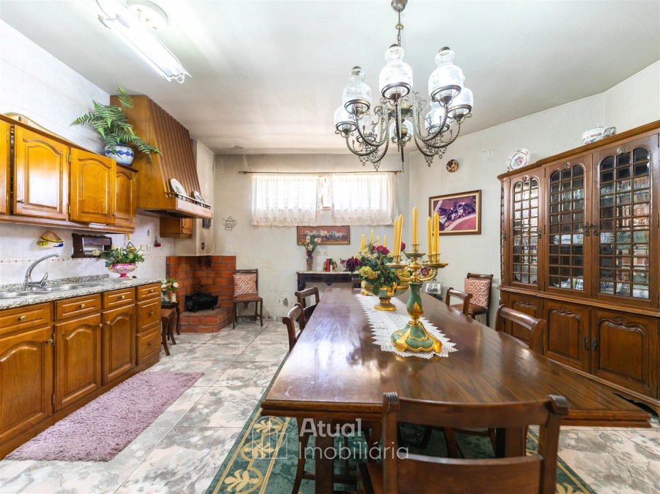 Moradia T4 para Arrendamento em Caldas de Vizela (São Miguel e São João) Foto 25