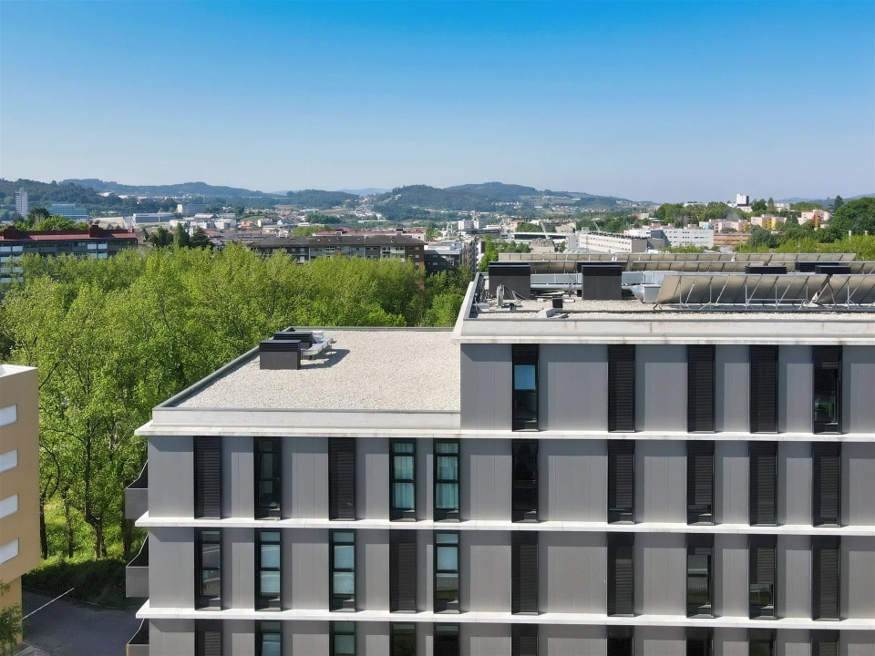 Apartamento T1 para Arrendamento em Azurem Foto 18