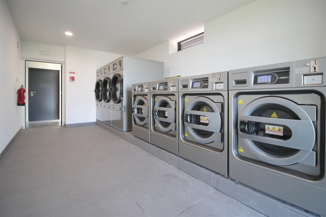 Apartamento T1 para Arrendamento em Azurem Foto 16