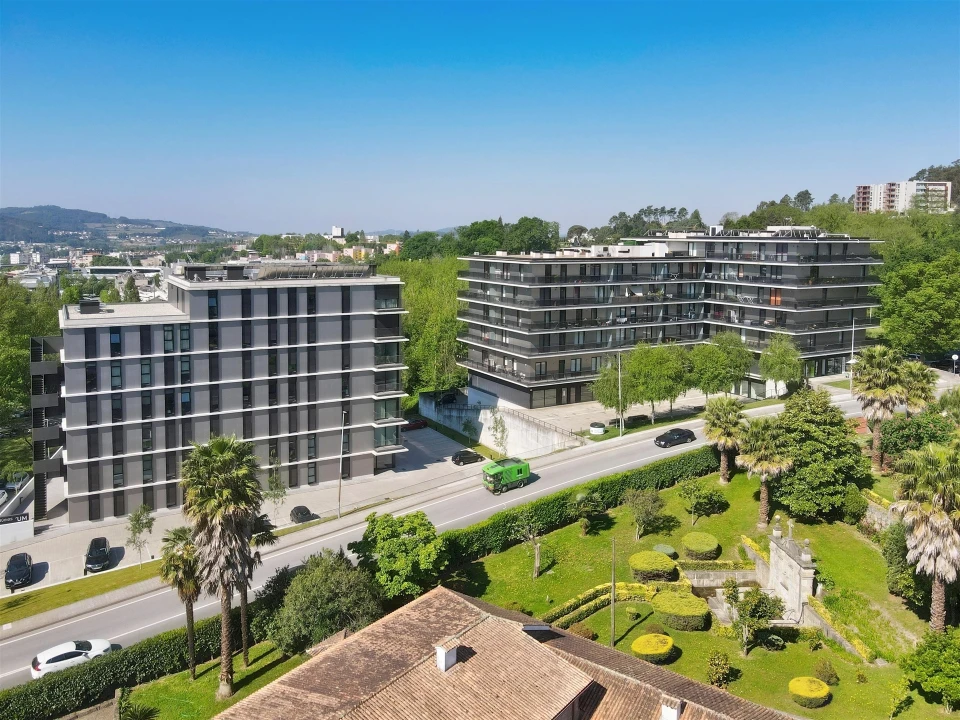 Apartamento T1 para Arrendamento em Azurem Foto 19