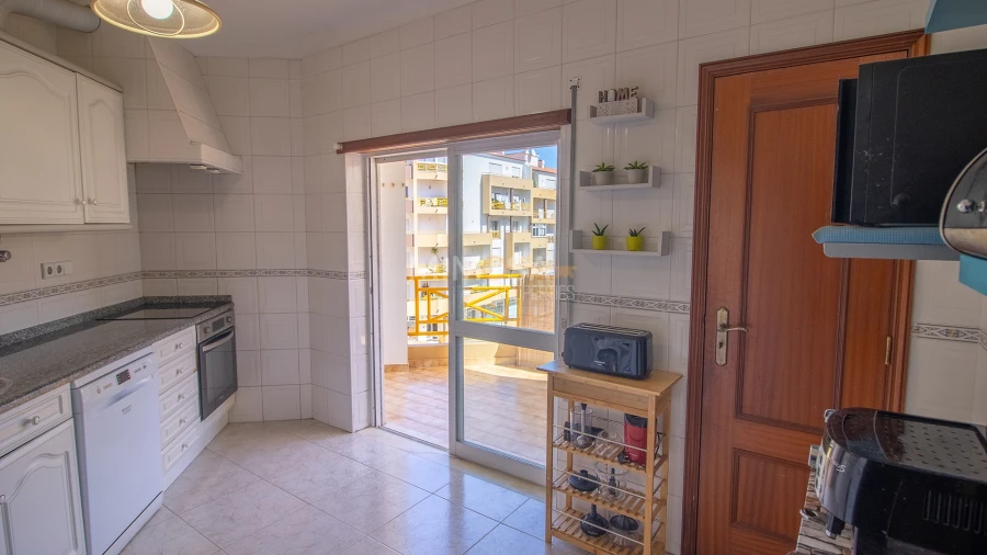 Apartamento T2 para Venda em Lagos (São Sebastião e Santa Maria) Foto 13