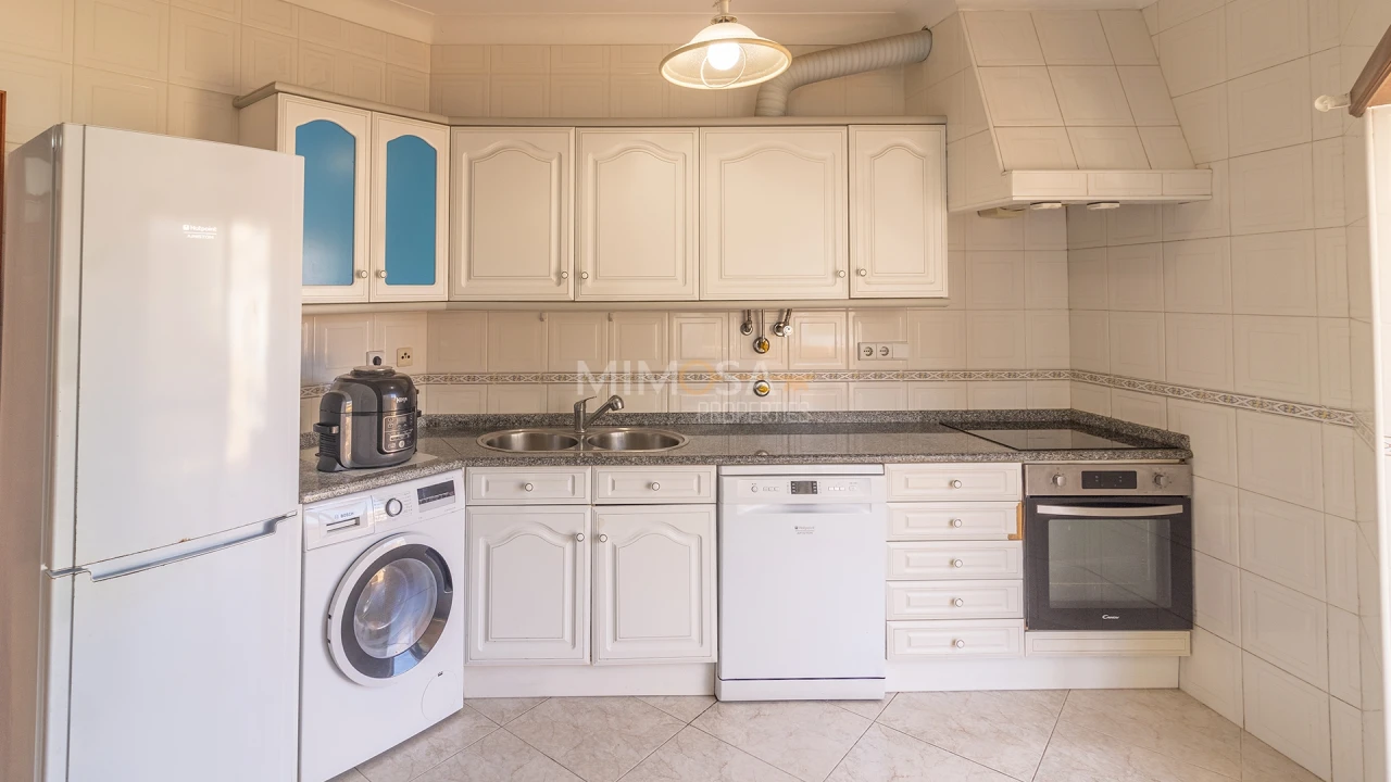 Apartamento T2 para Venda em Lagos (São Sebastião e Santa Maria) Foto 12