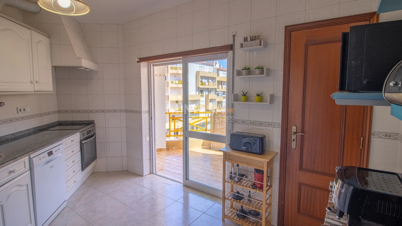 Apartamento T2 para Venda em Lagos (São Sebastião e Santa Maria) Foto 13