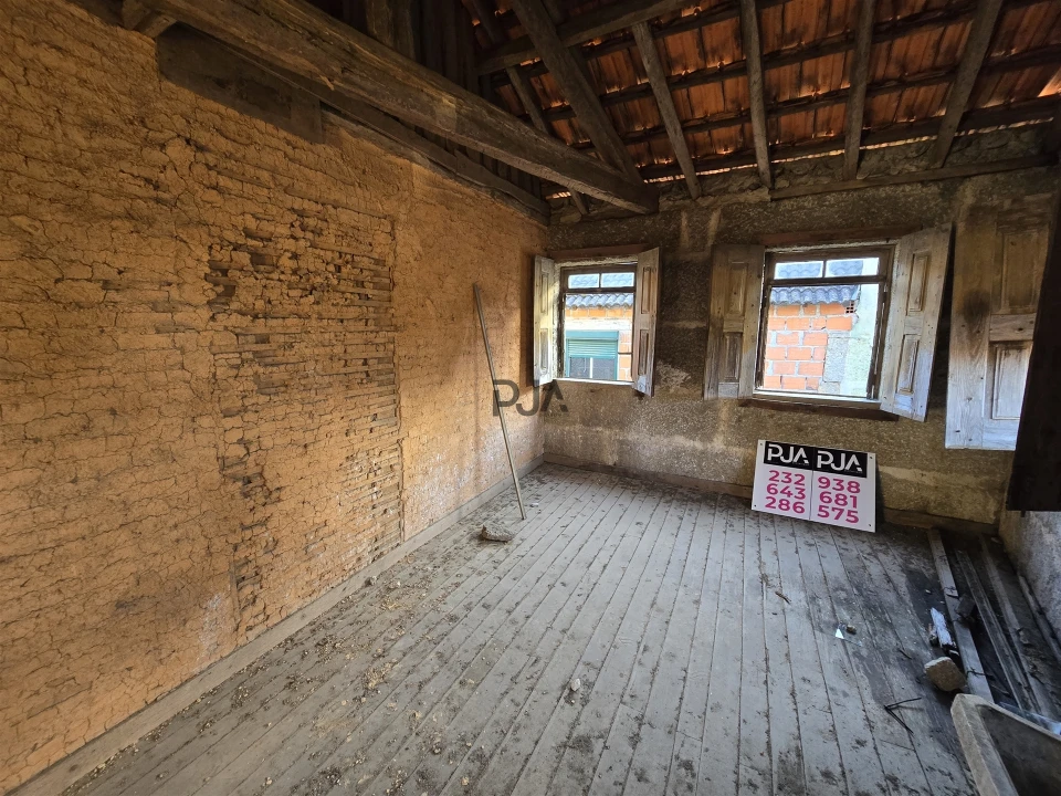 Moradia T5 para Venda em Pindo Foto 17