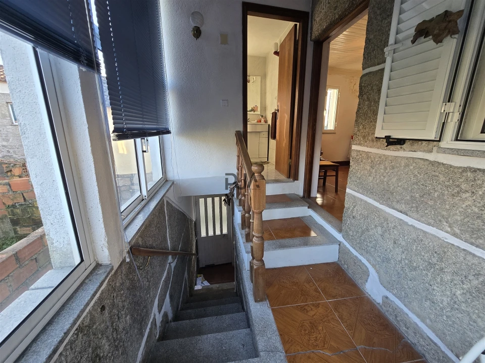 Moradia T5 para Venda em Pindo Foto 6