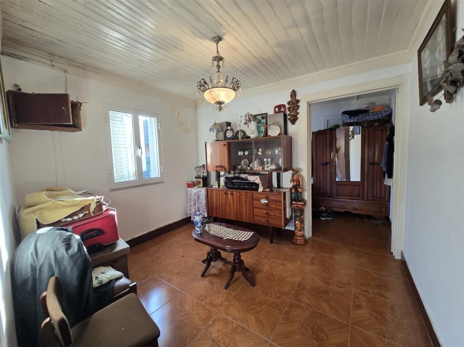 Moradia T5 para Venda em Pindo Foto 8