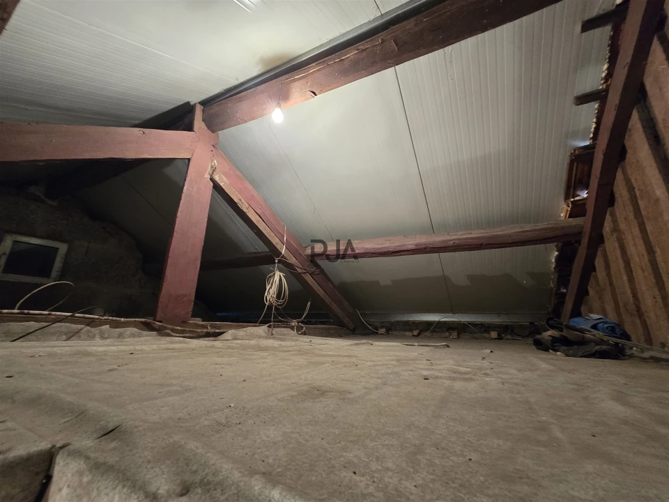 Moradia T5 para Venda em Pindo Foto 11