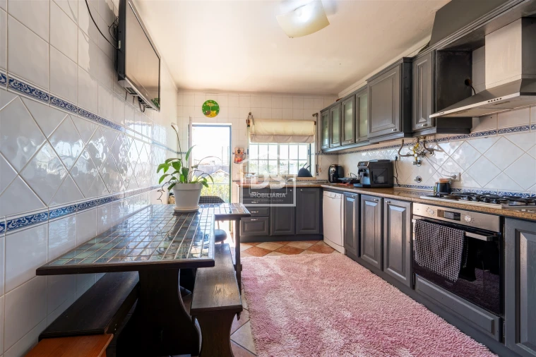 Apartamento T3 para Venda em Marinha Grande Foto 8