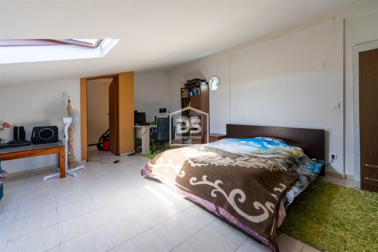 Apartamento T3 para Venda em Marinha Grande Foto 23