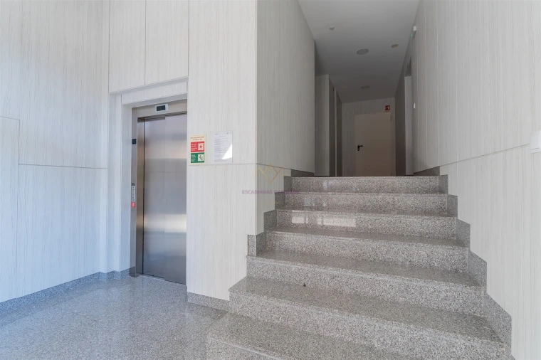 Apartamento T3 para Venda em Alverca do Ribatejo e Sobralinho Foto 40