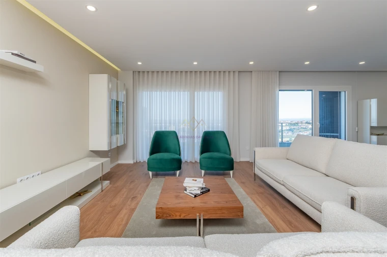 Apartamento T3 para Venda em Alverca do Ribatejo e Sobralinho Foto 6