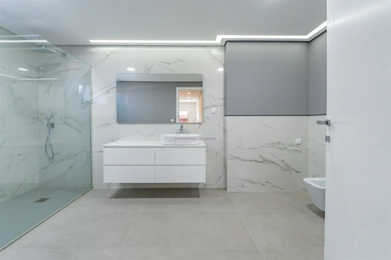 Apartamento T4 para Venda em Alverca do Ribatejo e Sobralinho Foto 24