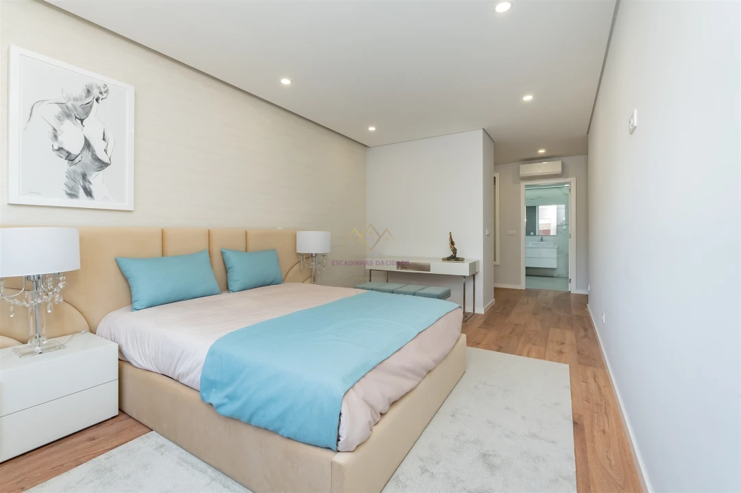 Apartamento T4 para Venda em Alverca do Ribatejo e Sobralinho Foto 27