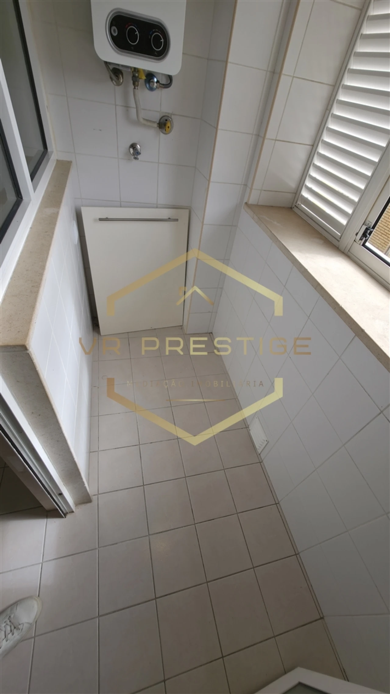 Apartamento T1 para Venda em Aver-O-Mar, Amorim e Terroso Foto 4